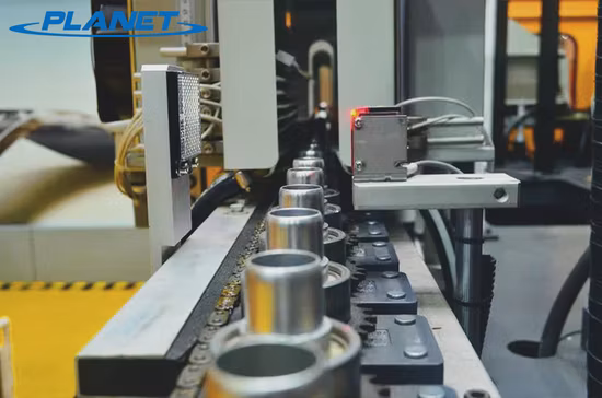 Hochgeschwindigkeits-Vollautomatik-Haustier-Trinkwassersaft-Kohlensäuregetränk aus Kunststoff, 200 ml, 300 ml, 500 ml, 1 l, kleine Blasflasche, Blasform-/Formmaschine